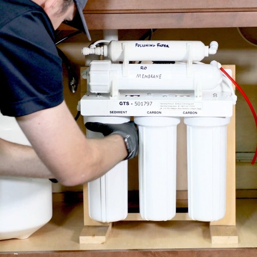 changing under sink water filters