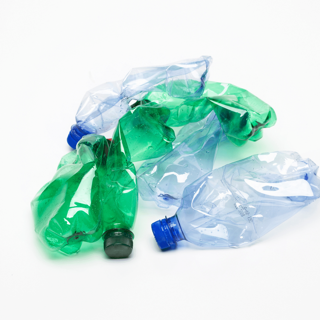 https://distillata.com/wp-content/uploads/2016/08/crushed-plastic-bottles-to-recycle.png