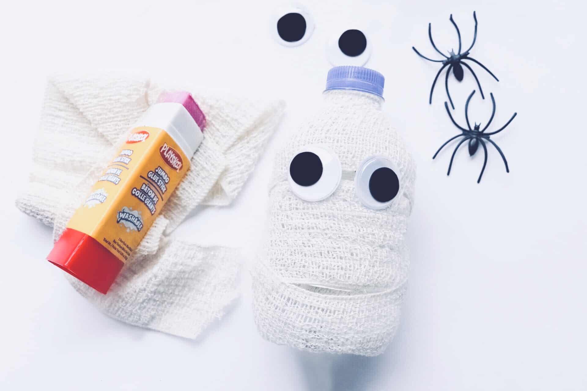 Mummy water bottle directions- attach eyes