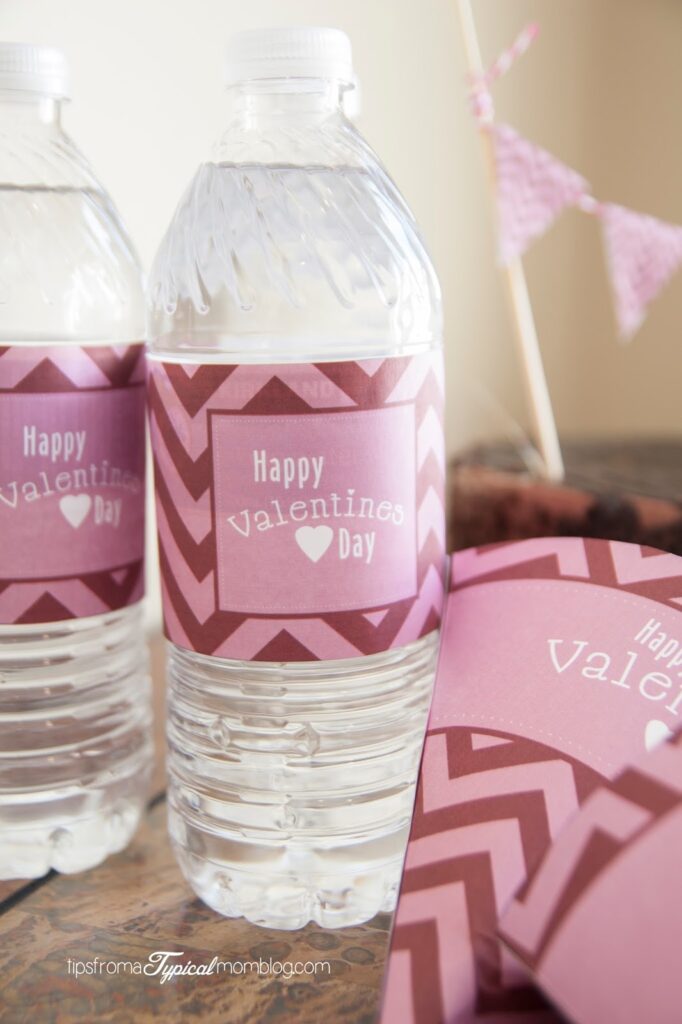 happy valentines day chevron water bottle wrap