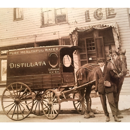 Distillata horse and buggy making distilled water delivery in Cleveland, Oh 