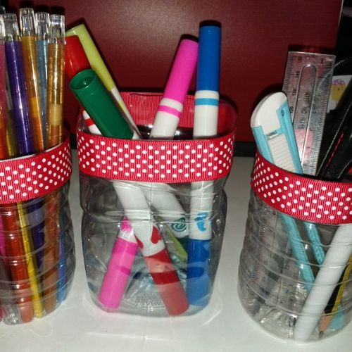 diy water bottle pencil holders